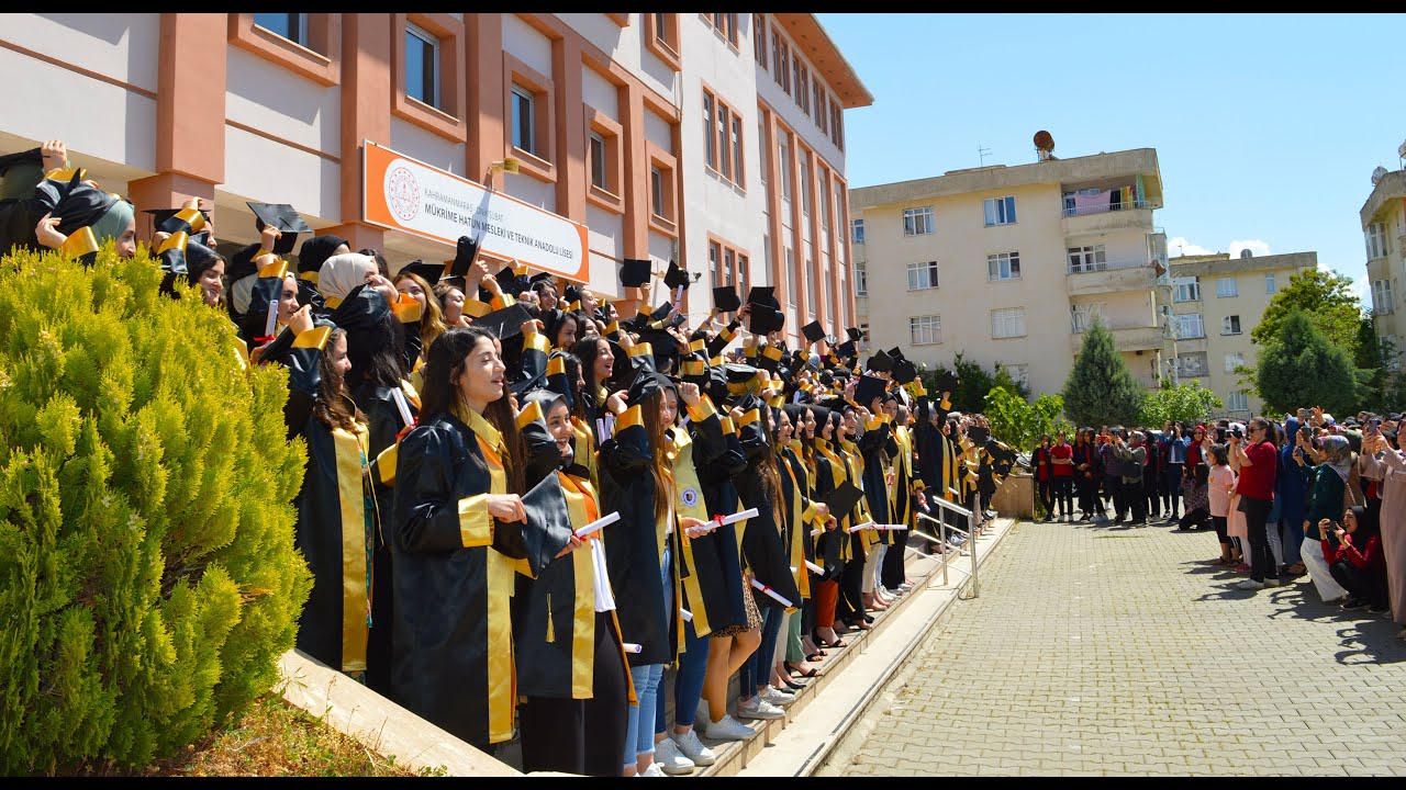 Mükrime Hatun MTAL 2022 Mezunları (Organizasyon : Ayşegül TURGUT)