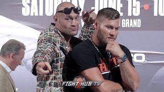 TYSON FURY HAS HILARIOUS FACE OFF & POSE OFF WITH TOM SCHWARZ AT THEIR FINAL PRESS CONFERENCE Resimi