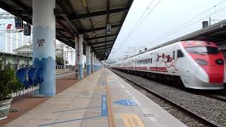 2019/1/5  中州車站   136次普悠瑪 通過