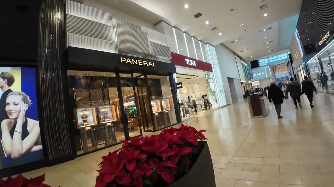 Let’s go to YORKDALE MALL TORONTO 