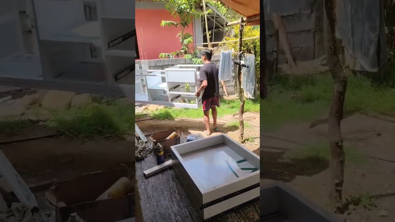 MODULAR KITCHEN CABINET 