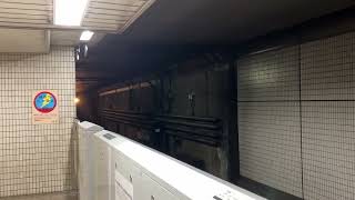 Osaka Metro御堂筋線30000系3編成天王寺行き到着シーン