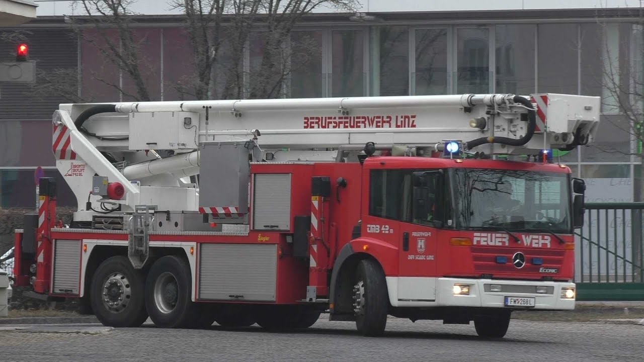 (Seltenes Duo) RLF 5 + TMB Berufsfeuerwehr Linz 