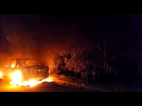 Carro pega fogo na BR 101 em Rio Quartel