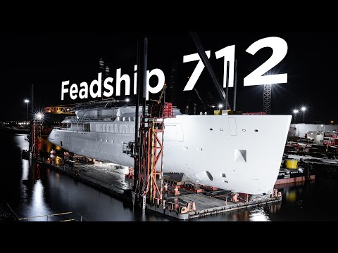 83m Feadship 712 - Load out & transport