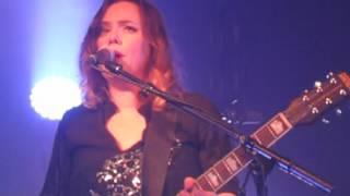 Video thumbnail of "Slowdive - No Longer Making Time (Live @ The Garage, London, 29/03/17)"