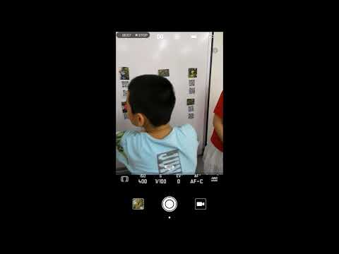 学生们学习如何制作和读取二维码，也同时学习操作谷歌图片搜寻应用程序。