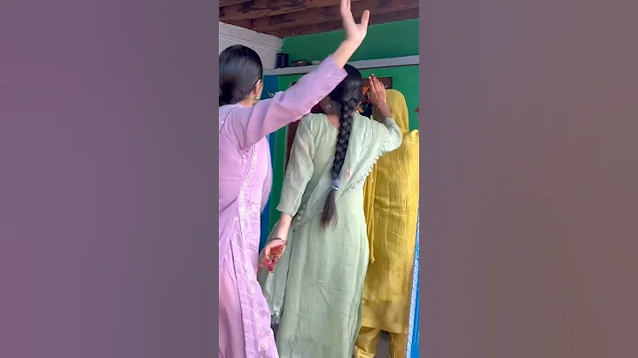 44 million views ❤️ Dogri song 👌Pahari Dance ❤️ #shorts #ytshorts #dancevideo #viraldance #haryanvi