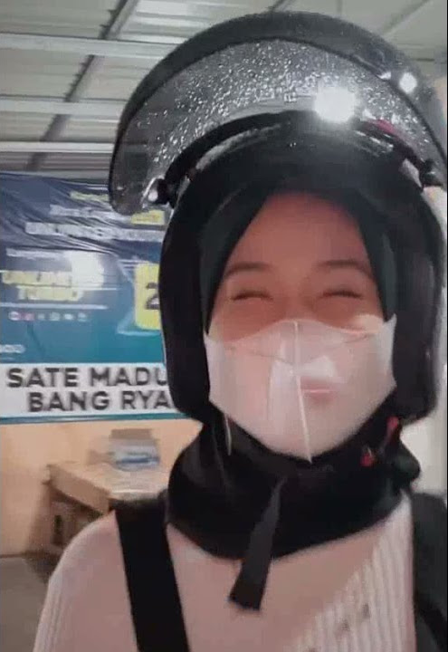STORY WA Mentahan Halu Sama Cewek Cantik, Buat Manasin Mantan, Prank Temen.