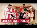 Ajax viert bekerwinst in de kleedkamer | DRESSING ROOM SCENES