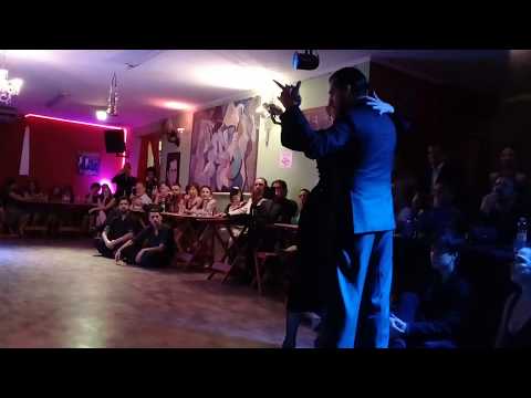 Facundo de la Cruz e Noelia Hurtado 2/4 - Mucho Tango