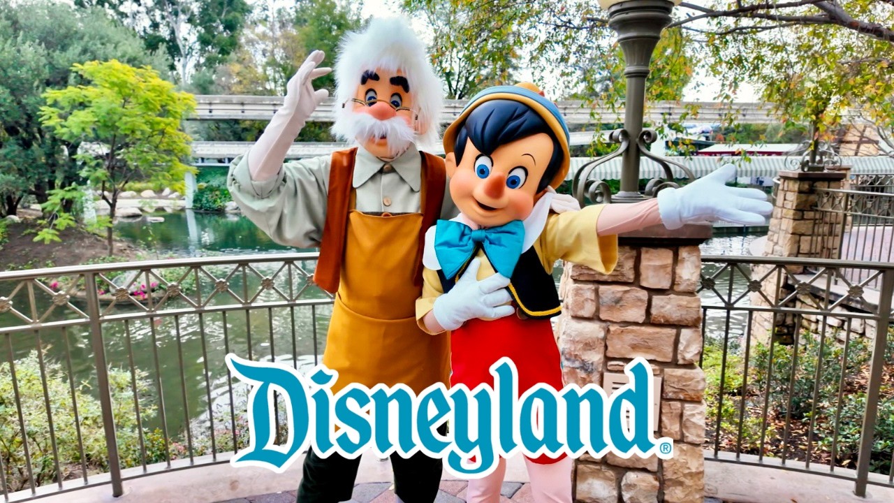 Disneyland 4K Walkthrough | Full Park Tour with Baby Ducklings, Characters, and Live Entertainment