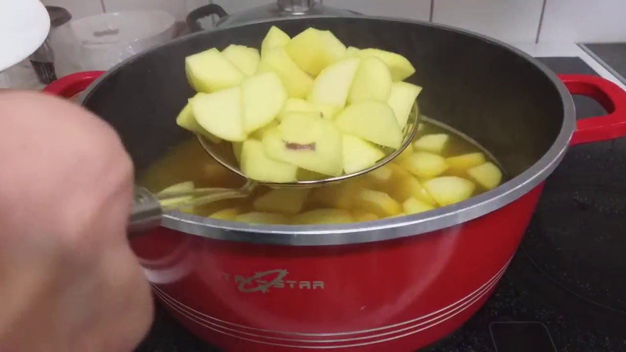 كبة حامض الشلغم أكلة شتوية مميزة اتمنى تعجبكم لذيذة 😋😋😋