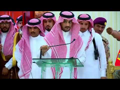 الشاعر عبدالهادي التوم من منسوبي الهلال الأحمر يلقي قصيدة أمام الأمير تركي بن طلال أمير عسير اسمع