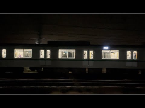 JR常磐快速線vs常磐緩行線、天王台駅発車後の白熱の並走バトル！！我孫子駅着まで並走。（2022.12.22.19:21）