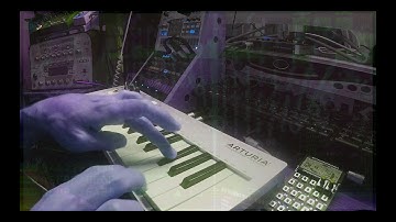 Little Volca jam with Korg NTS-1 and a Pocket Operator.