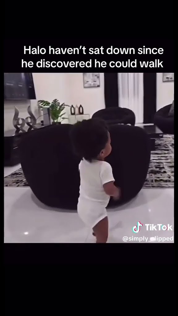 Halo haven’t sat down since he discovered he could walk #hoodnews #ddg #halo #walking #baby #trend
