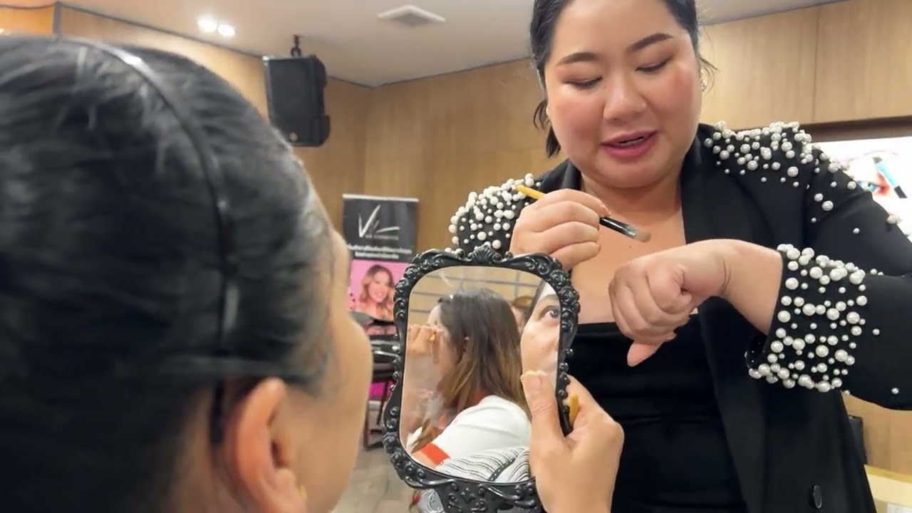 S.MILES Group จัดกิจกรรมสุดพิเศษ "Makeup Course 2025"