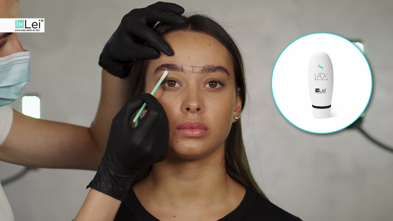 Laminazione sopracciglia con InLei® Brow Bomber - perfect brow lamination