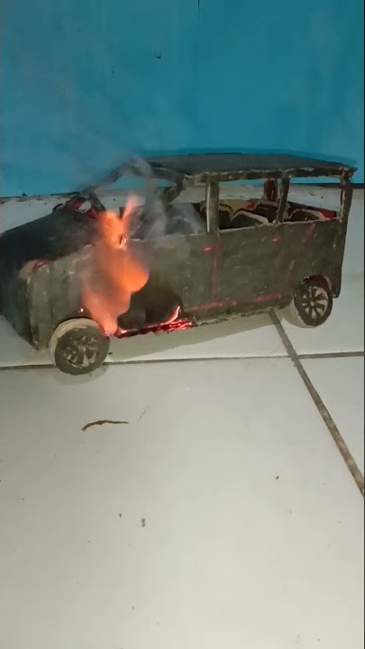 Tiba² terbakar, mobil nya, 😵#shortsviral