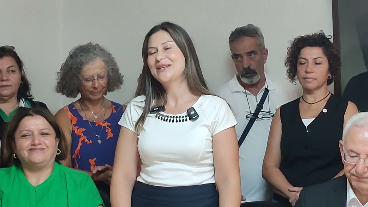 Yeni Parti Gemlik ilçe başkanlığı için Canan Bulut adaylık açıklamasını yaptı.  @gemliktv