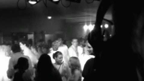 Tim Turner mixing 4 songs with AKAI APC 40, Behringer DDM 4000 and Traktor