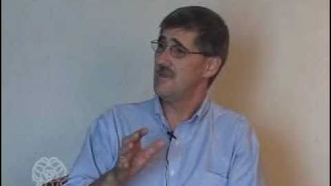 Lederach, John Paul: Convincing Violent Groups to be Non-Violent - Mediate.com Video