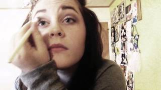 Emo/scene/alternative makeup