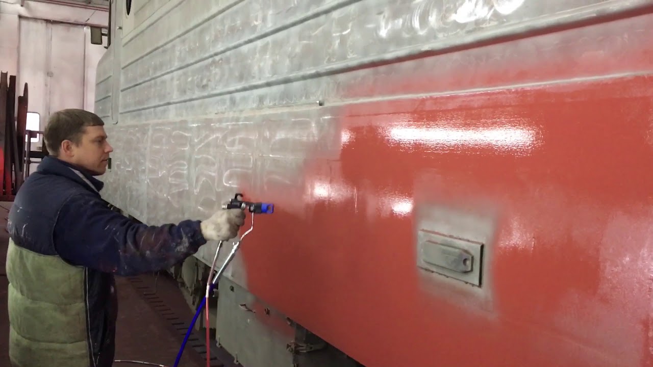 Нанесение грунта на авто