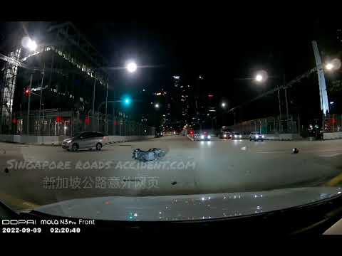 Car beat red light and tail swipe a motorcyclist