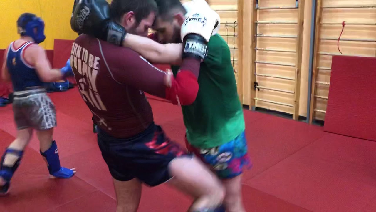 Тайский бокс. Клинч. БУЛАТ (РОССИЯ) - YouTube
