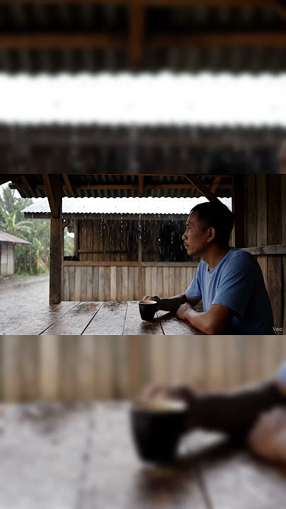 Suara Hujan Sambil Ngopi di Warung βπ§οΈ | Suasana Santai Bapak-bapak