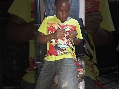 Video: Vifaa Visivyoweza Kuwaka Kwa Shule Ya Baadaye