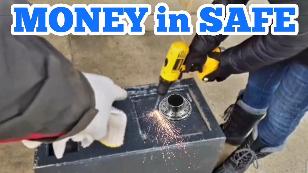 Found MONEY in SAFE I Bought Abandoned Storage Unit Locker / Opening ...