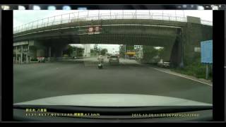 20151229 11:13龍米路車禍 LKY-792 &MAB-5XX