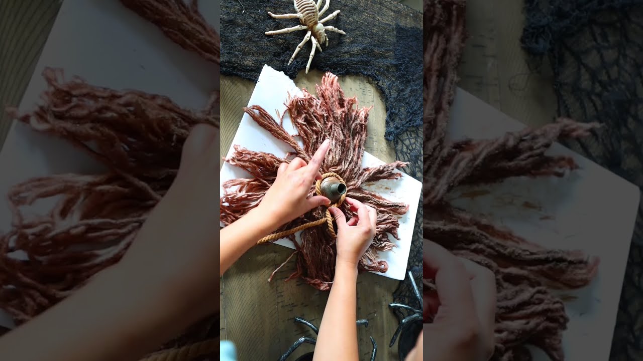 GENIUS Dollar Tree Mop Hack Moving Witch Broom Halloween DIY 2023