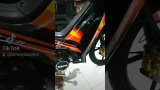 Fizr Full Clutch 2003