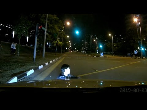 road trippin 3aug2019 punggol walk pedestrian was unhappy that camcar driver & protested