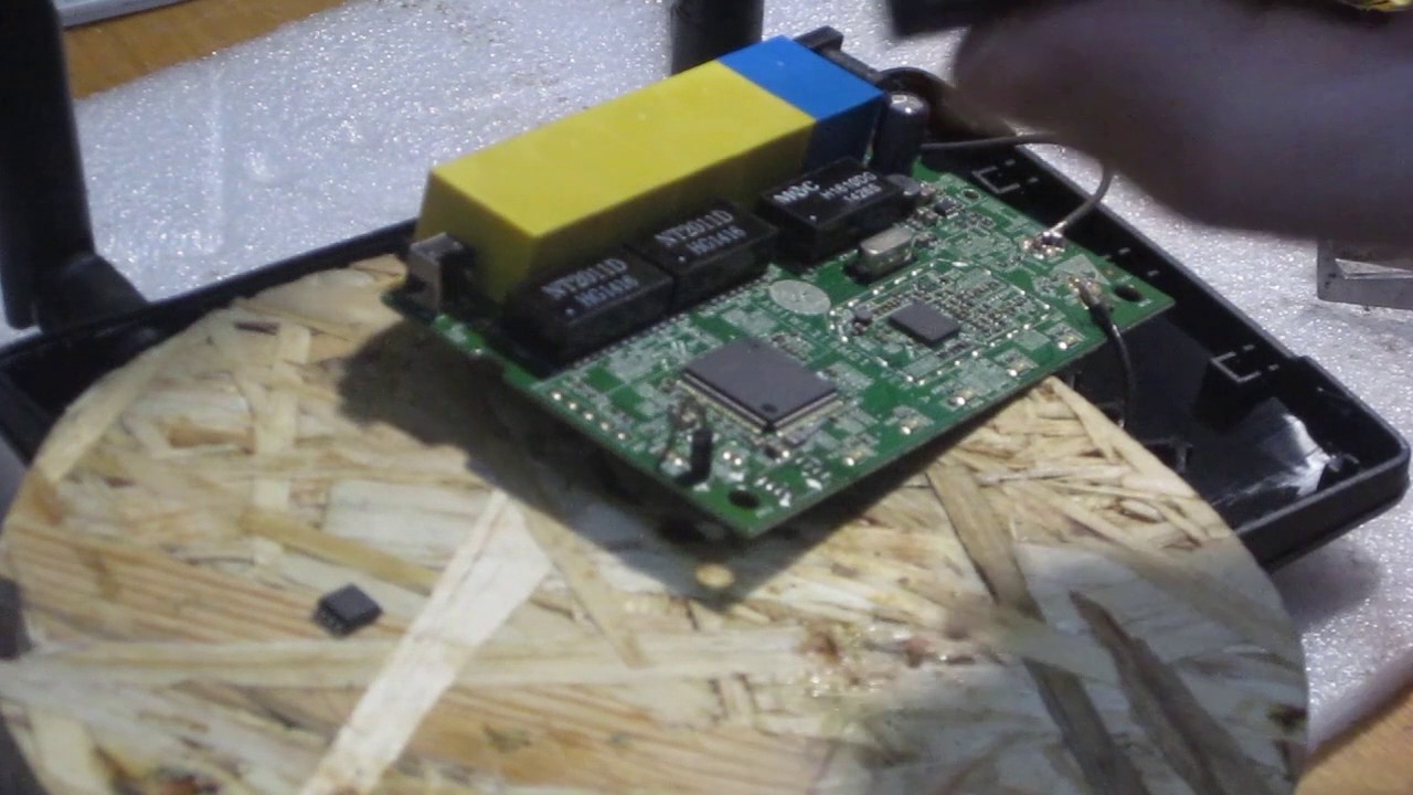 Видео отчет клиенту Разлочка роутера киевстар huawei ws319 - YouTube