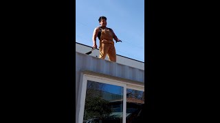 Using a Rotator Crane to Lift Containers