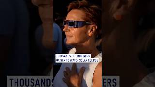Thousands of Londoners gather to watch solar eclipse