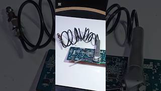 Extractor de componentes electrónicos con Jeringa Triple.