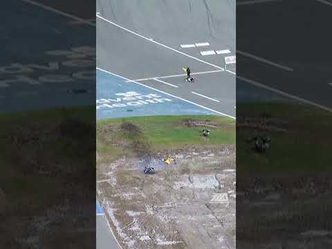 MAJOR CRASH AT DAYTONA! 😱 Thankfully, all riders walked away okay.#Daytona200 #motorcycle #daytona
