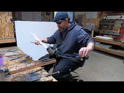 Stringer Pull Lampworking Tutorial - The GHE