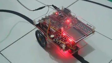 NUC140 : Line Follower