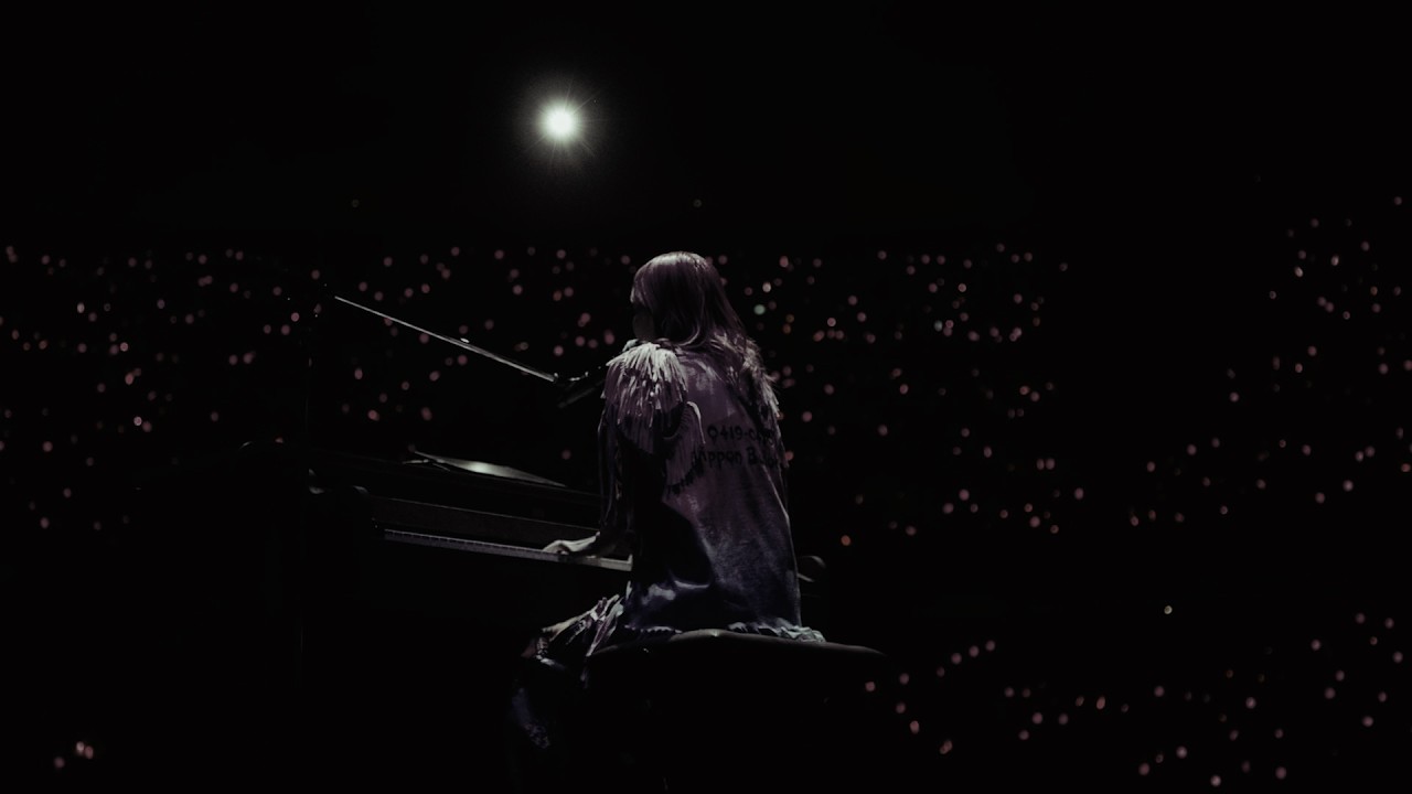 LiSA『HELLO WORLD』（from LiVE is Smile Always〜i SCREAM〜）