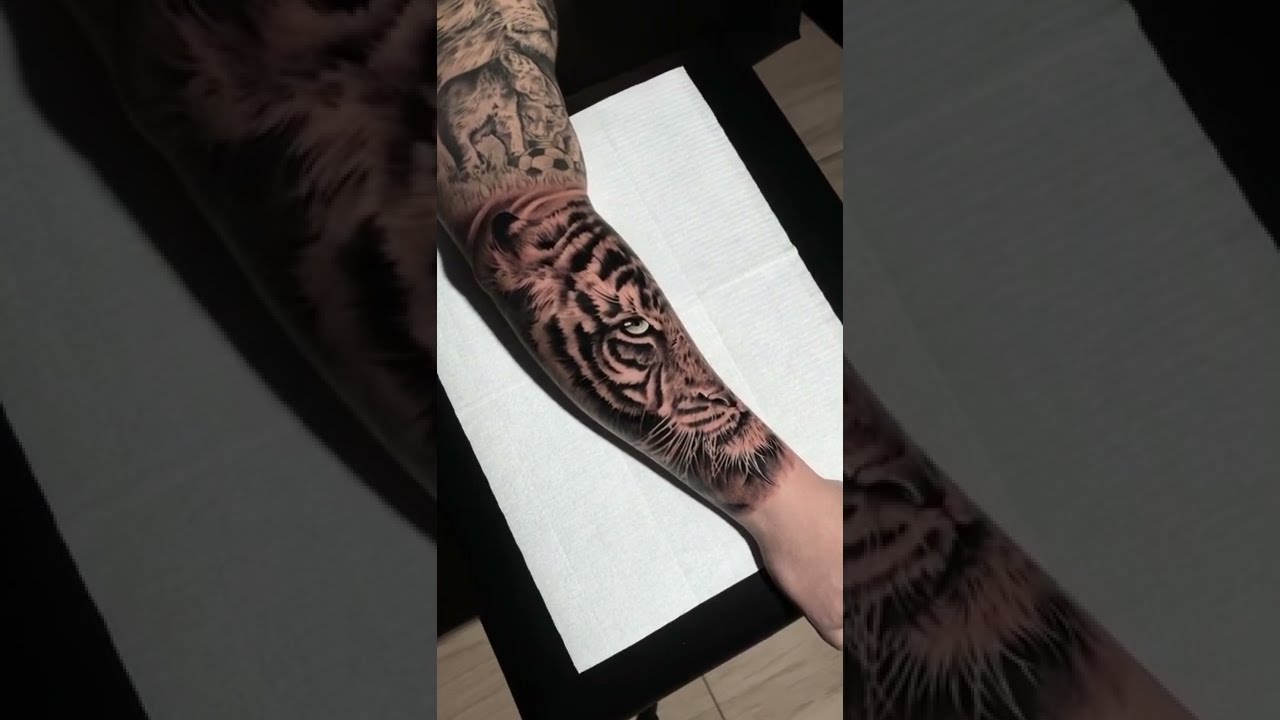 Tattoo uploaded by Electric Anvil Tattoo • Tiger tattoo by Josh Egnew •  Tattoodo