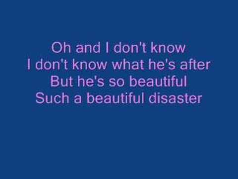 Kelly Clarkson (+) Beautiful Disaster