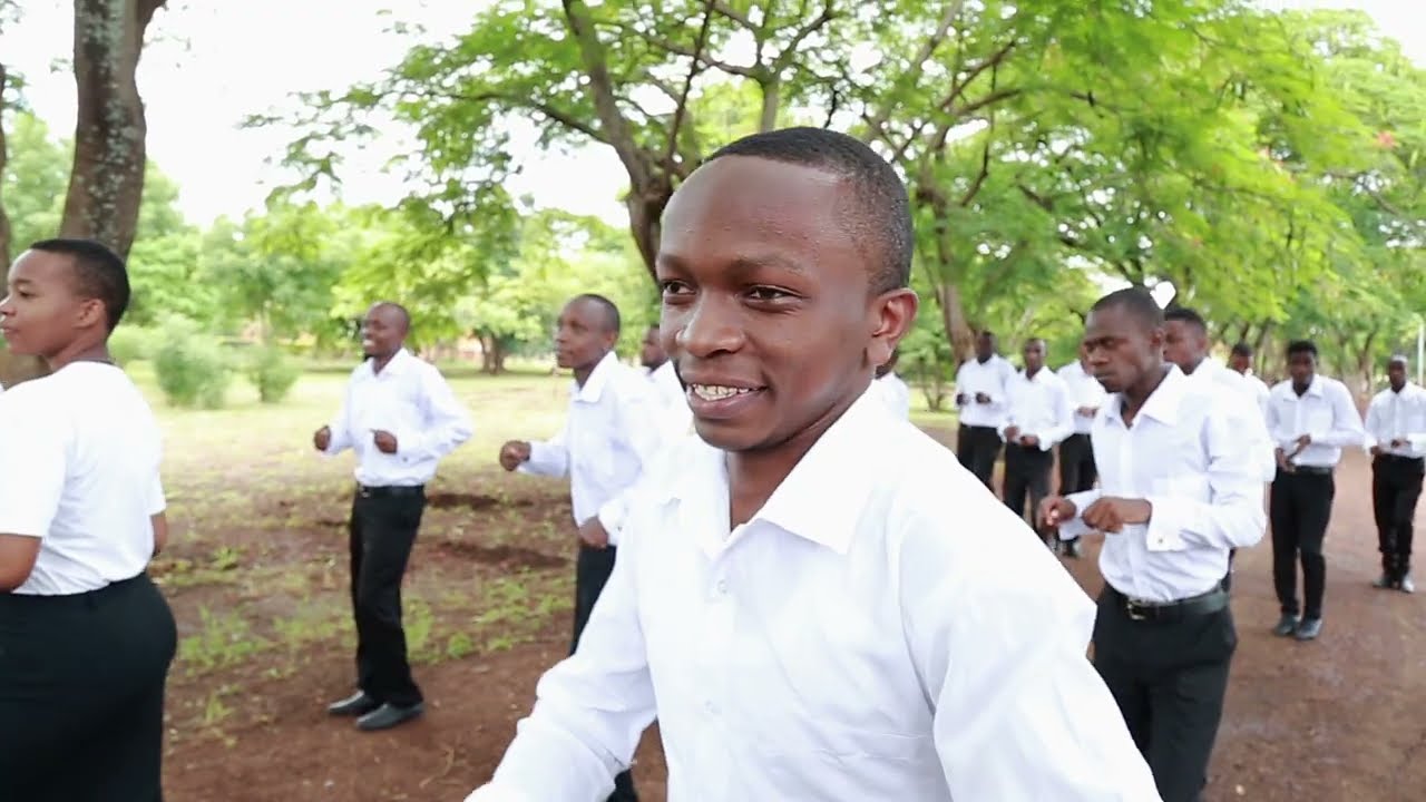 USINIPITE NA BARAKA MASHIBE(HD)-KWAYA YA MT.MARIAGORETH CHUO KIKUU CHA USHIRIKA MOSHI.