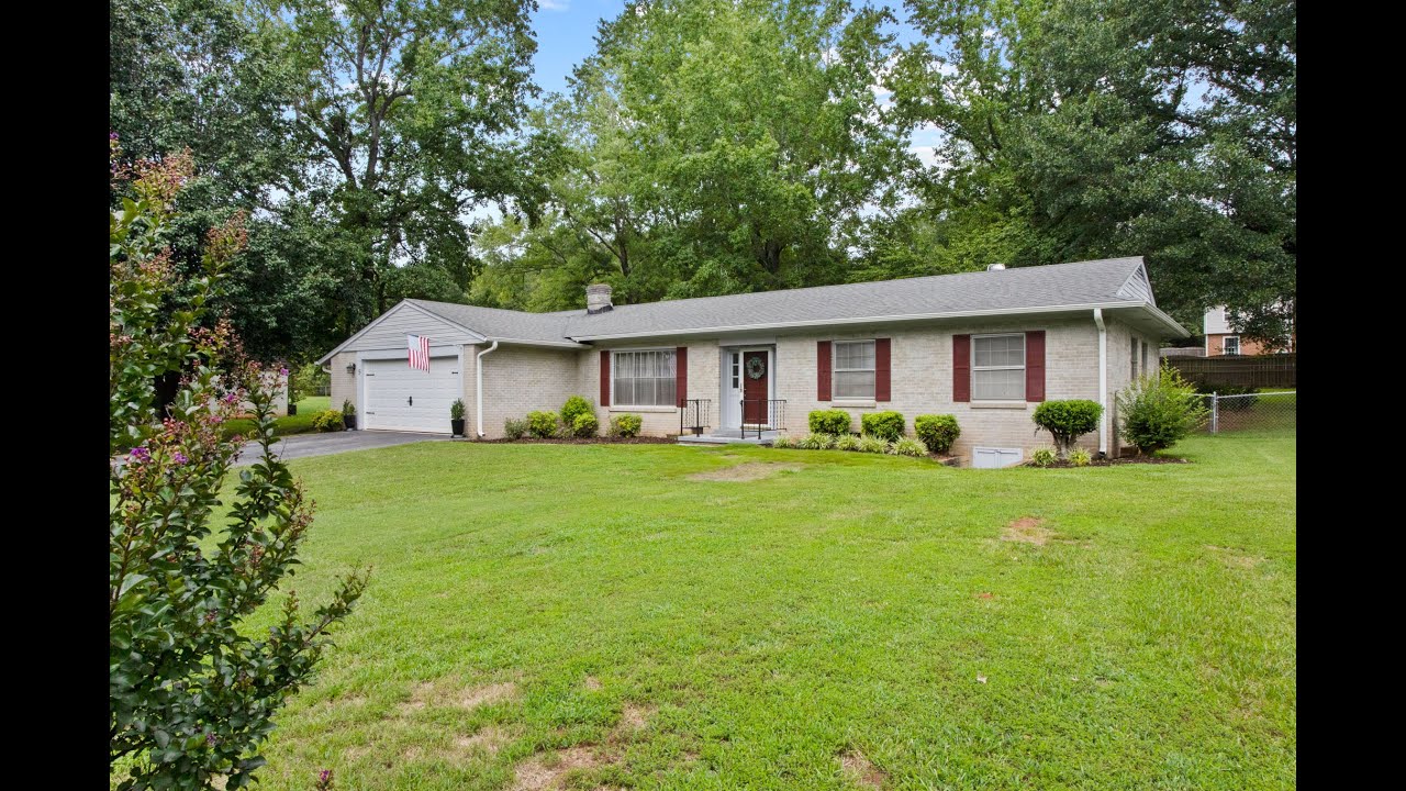 Ranch home on 1/2 acre lot in Piedmont SC